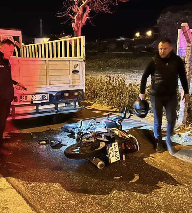 Alaşehir motosiklet kazası 