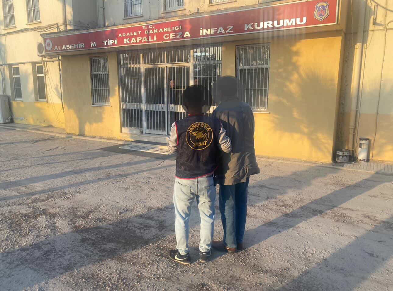 Alaşehir tefeci 