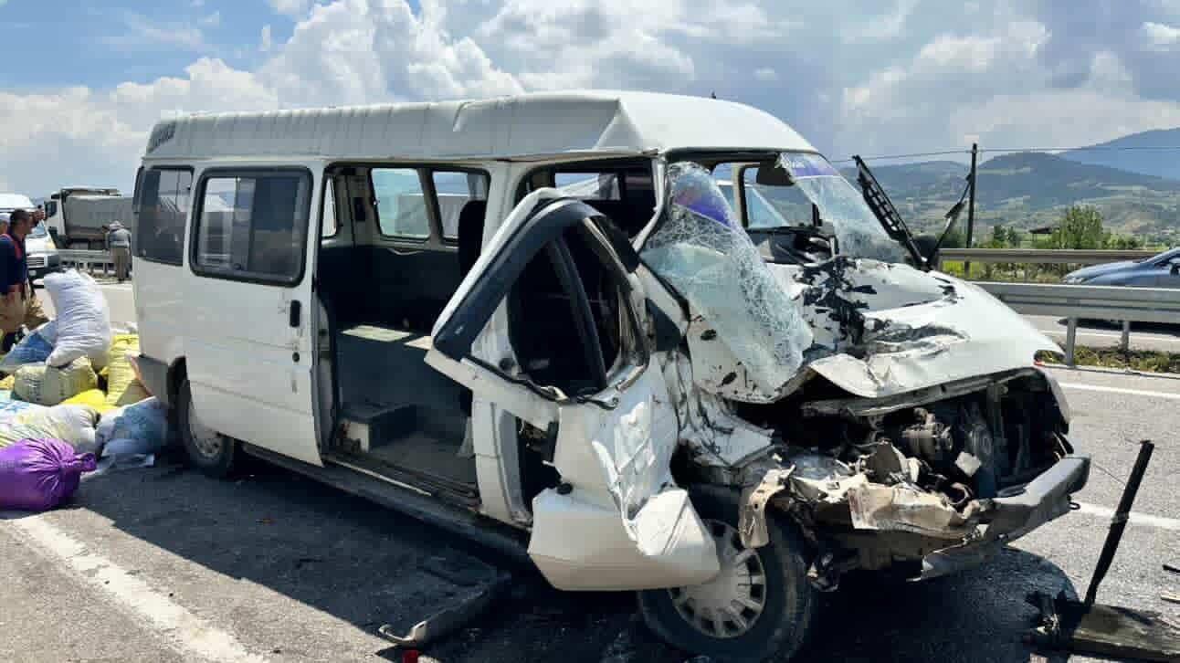 Alaşehir trafik kazası 