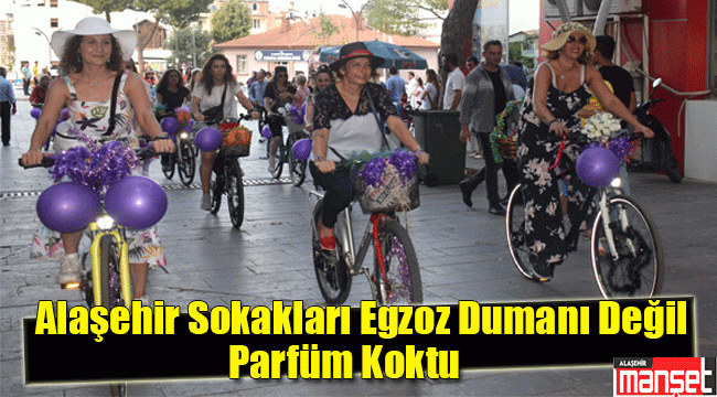 'Süslü Kadınlar' Alaşehir'de bisiklet farkındalığı için pedal çevirdi