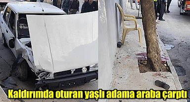 Kaldırımda oturan yaşlı adama araba çarptı: 1 ölü 