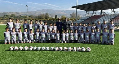 İlçenin Futbol Geleceği Parlıyor: Alaşehir İdmanyurdu Altyapısında Yoğun Tempo!