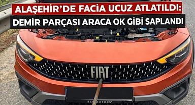 Alaşehir'de Hurda Yüklü Kamyon Tehlike Saçtı: Demir Parçası Araca Saplandı